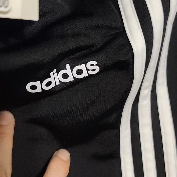 Adidas pants size small - Picture 3 of 4